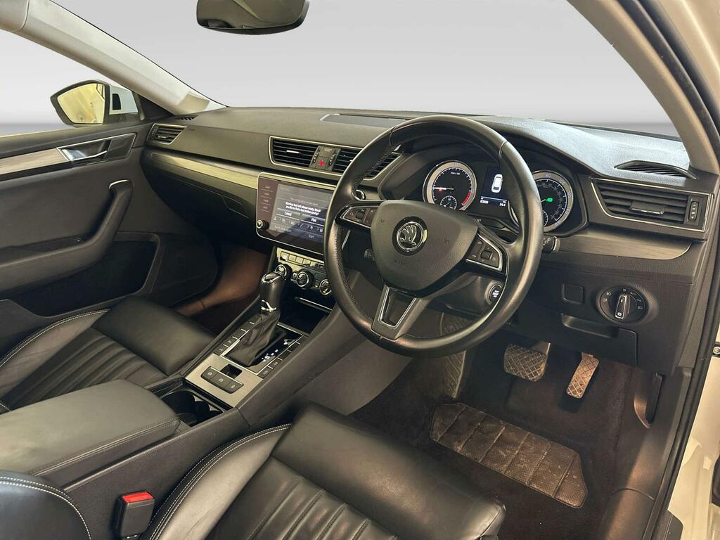 Skoda Superb Automatic Grey #14