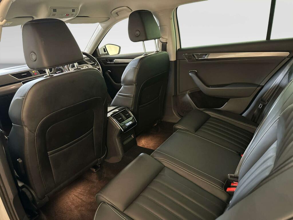 Skoda Superb Automatic Grey #11