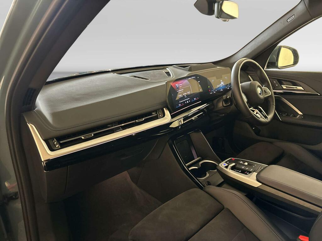 BMW iX1 Suv Silver #10