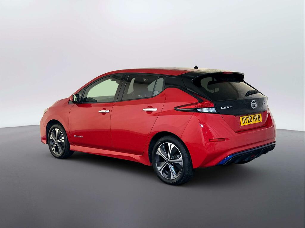 Nissan Leaf 62Kwh E Tekna Hatchback 217 Ps Red #6