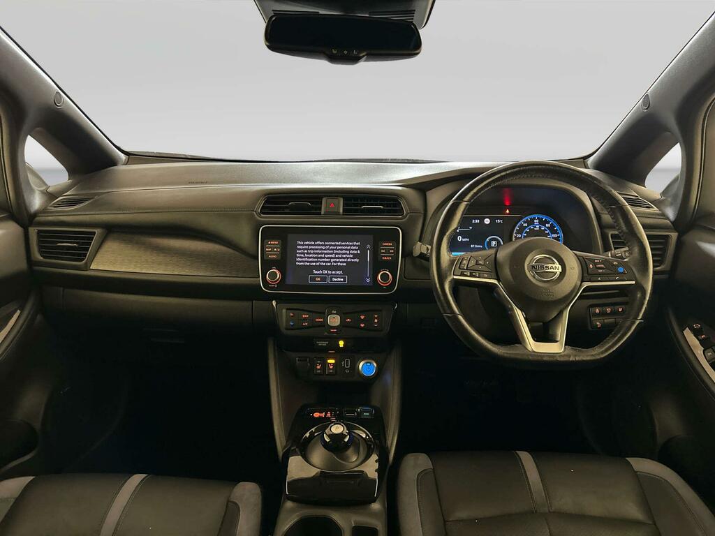 Nissan Leaf 62Kwh E Tekna Hatchback 217 Ps Red #2