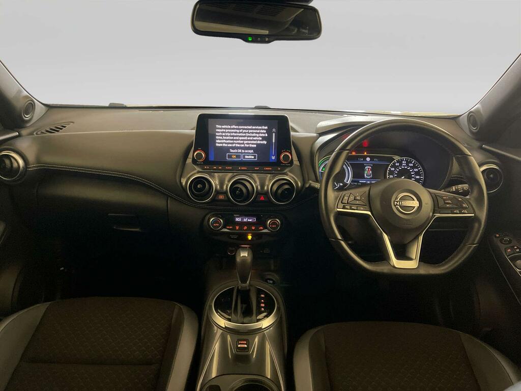 Nissan Juke 1.6 N-connecta Suv Hybrid Euro 6 White #2