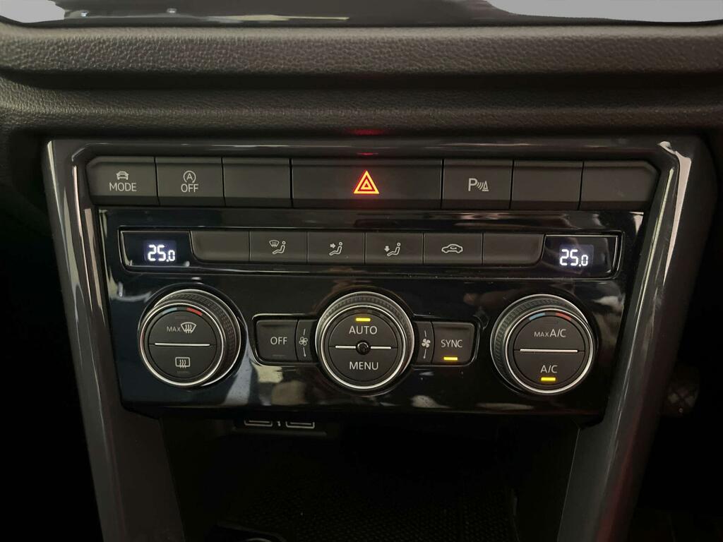 Volkswagen T-Roc 1.5 Tsi Evo Sel White #24