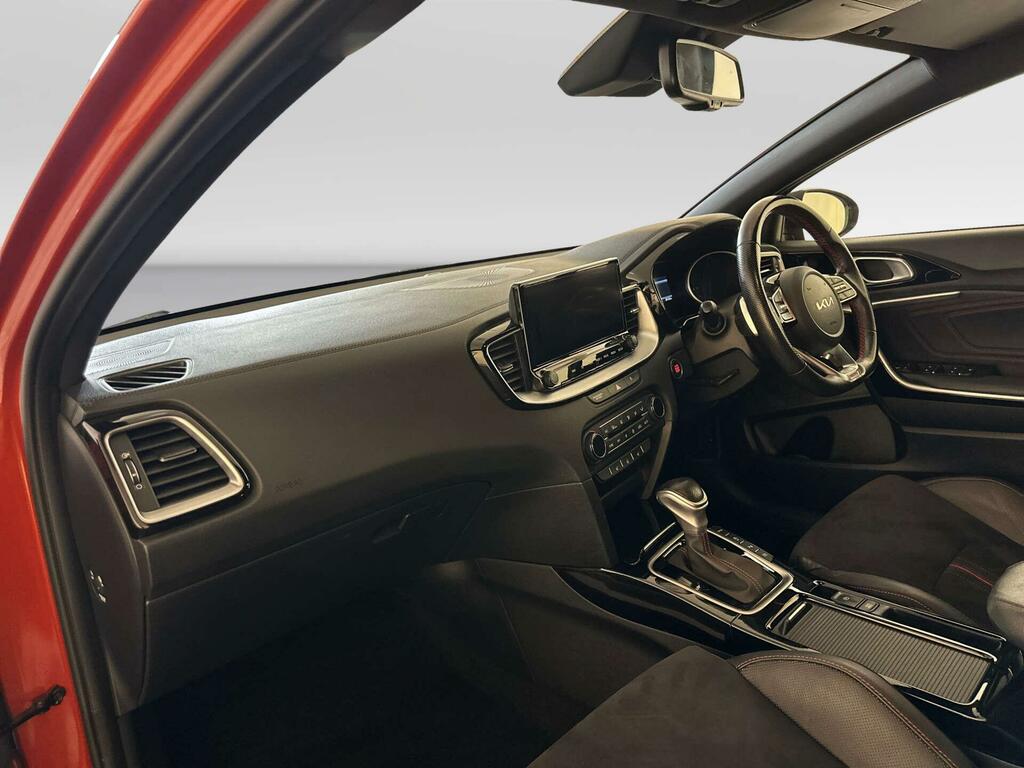 Kia Proceed #9