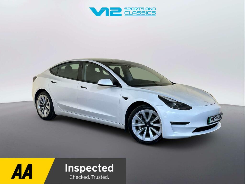 Tesla Model 3 Dual Motor Long Range Saloon 4 White