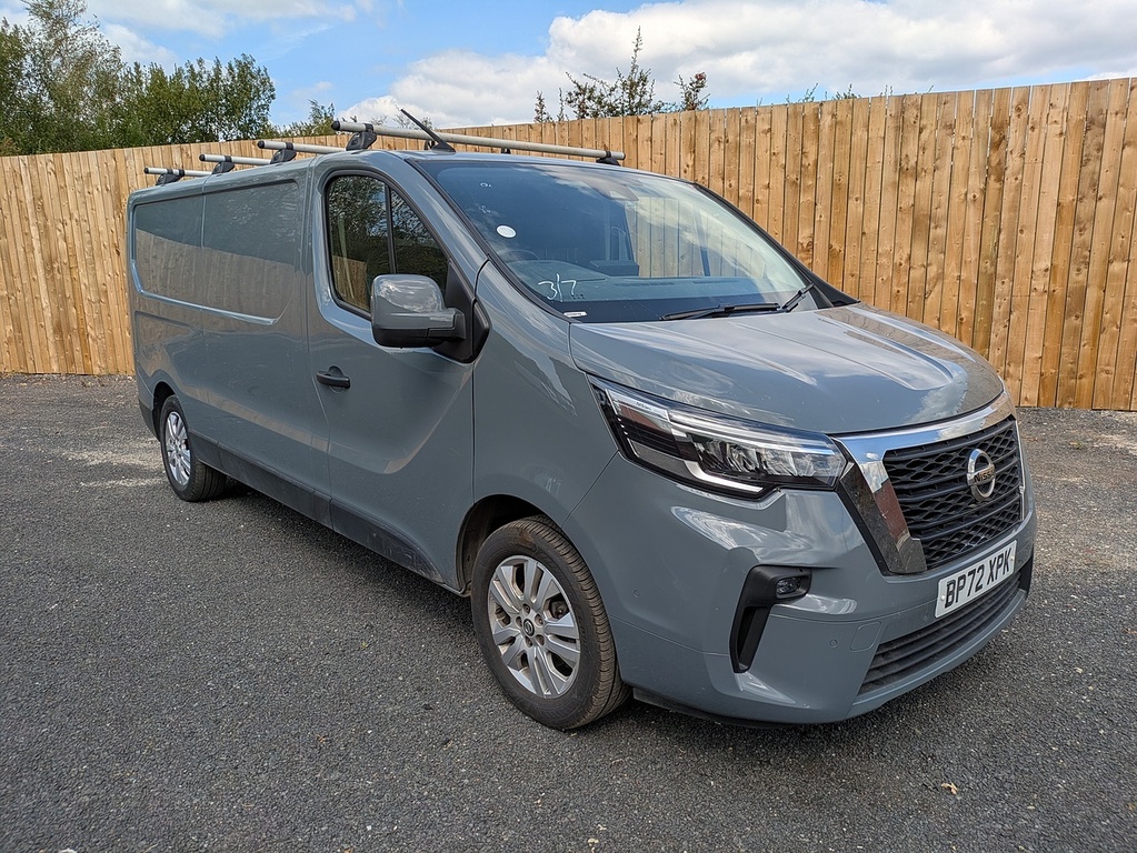 Nissan Primastar Dci 30 Tekna Grey