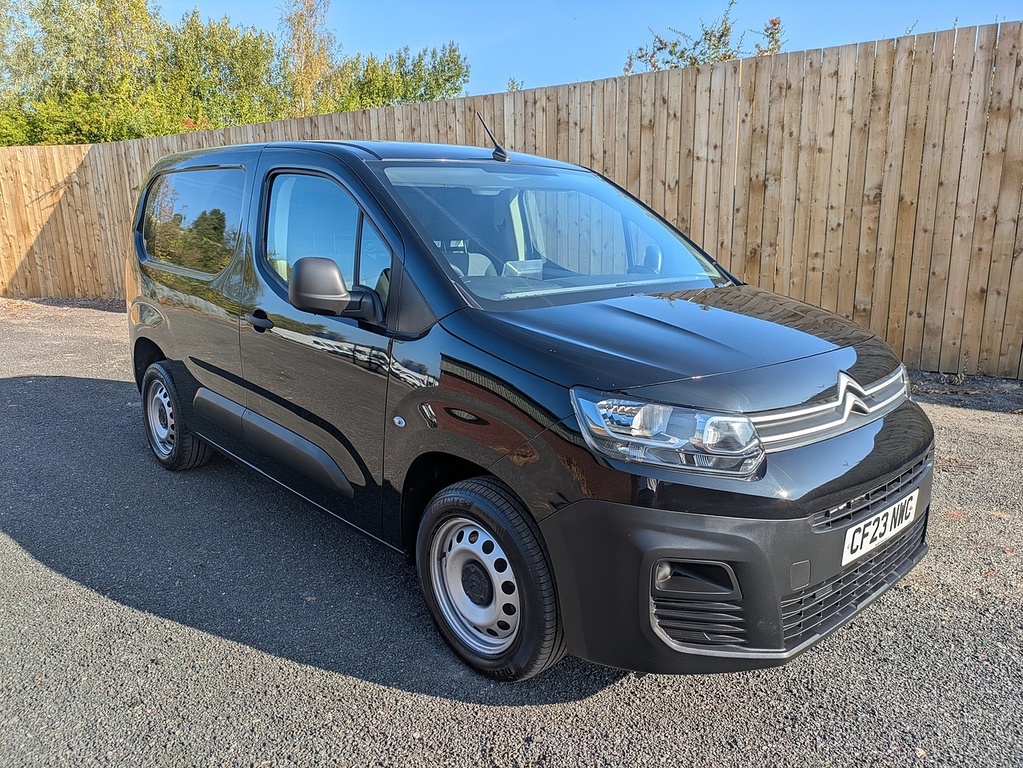 Citroen Berlingo Bluehdi 1000 Enterprise Edition M Black
