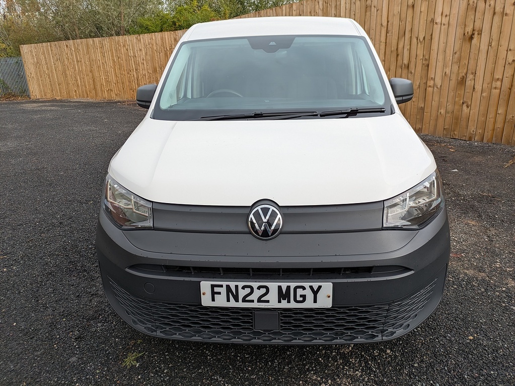 Volkswagen Caddy Tdi C20 Commerce White #2