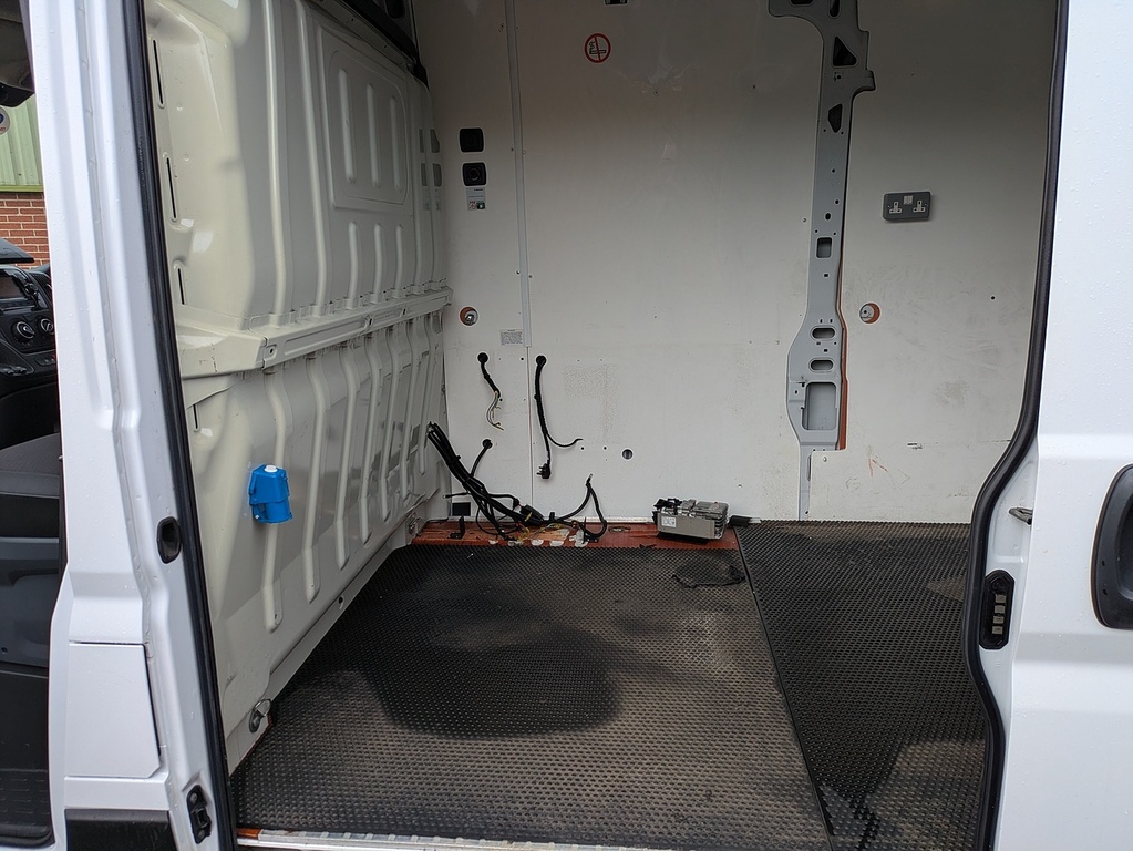 Citroen Relay 2L Enterprise White #23
