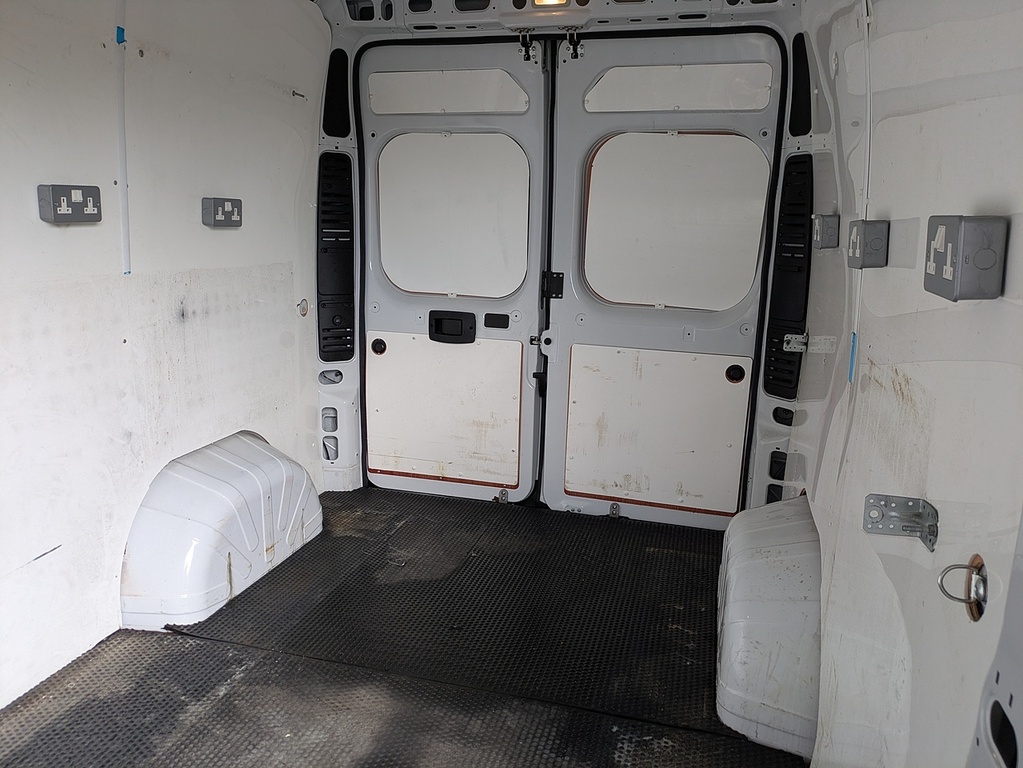 Citroen Relay 2L Enterprise White #24