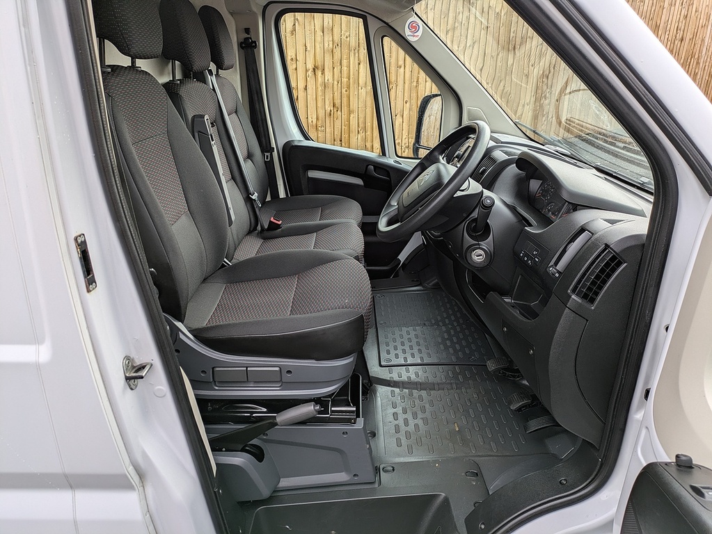 Citroen Relay 2L Enterprise White #9
