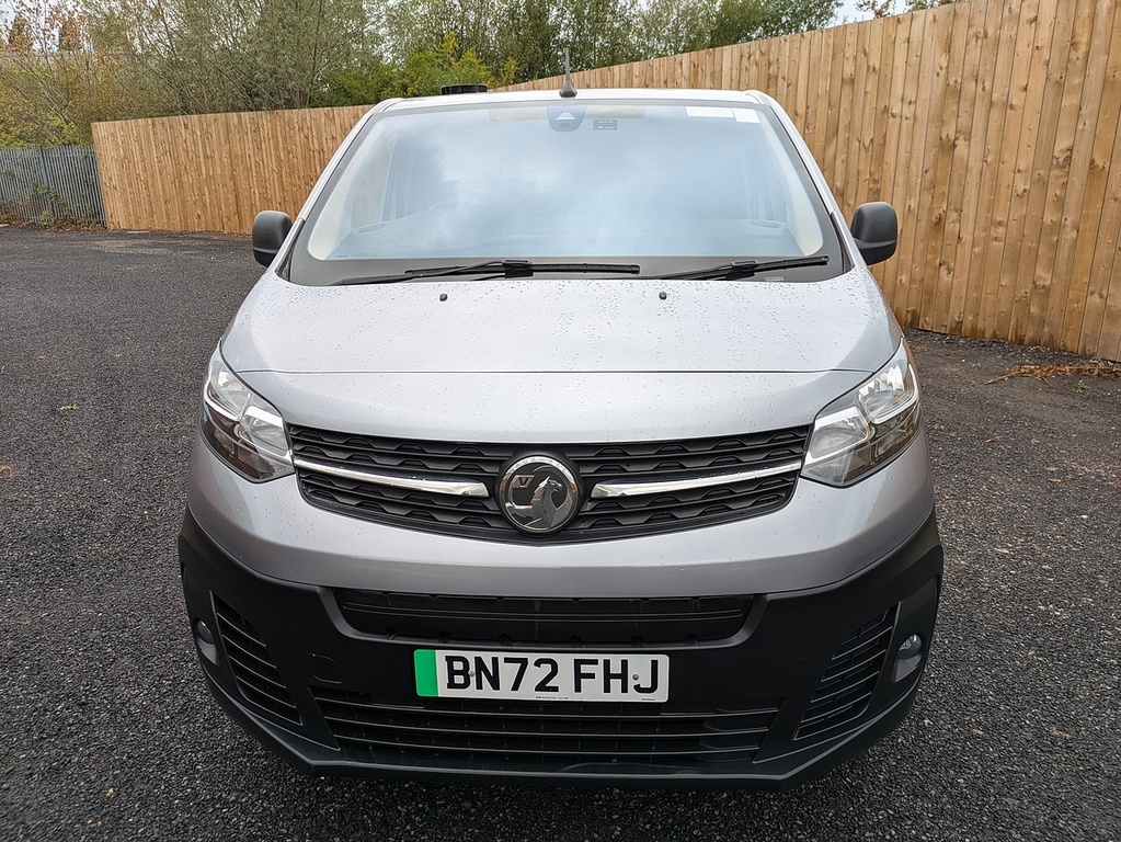 Vauxhall Vivaro 3100 Dynamic Grey #2