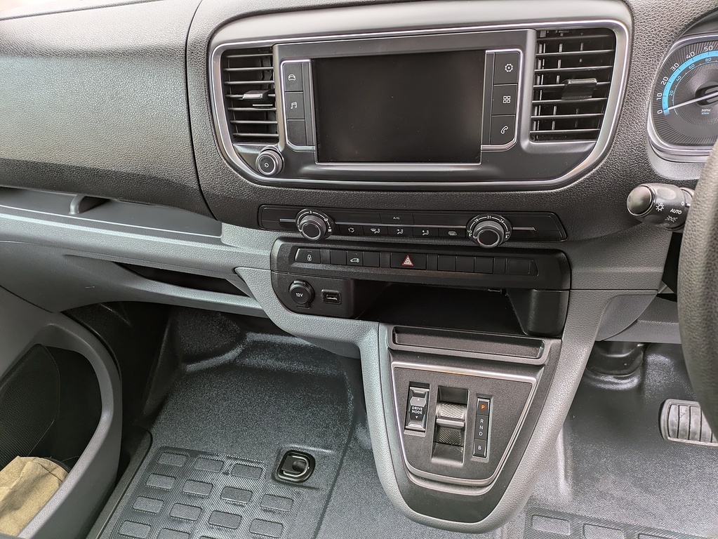 Vauxhall Vivaro 3100 2.0D 145Ps Sportive H1 Van Grey #11