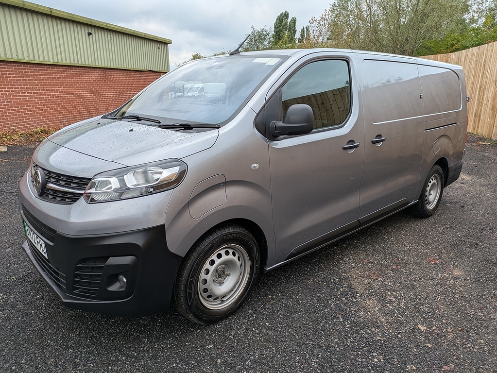 Vauxhall Vivaro 3100 Dynamic Grey #3