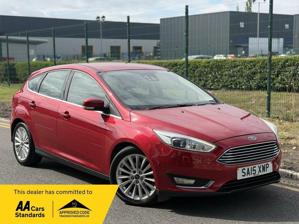 Ford Focus 1.5 Tdci Titanium X Euro 6 Ss Red