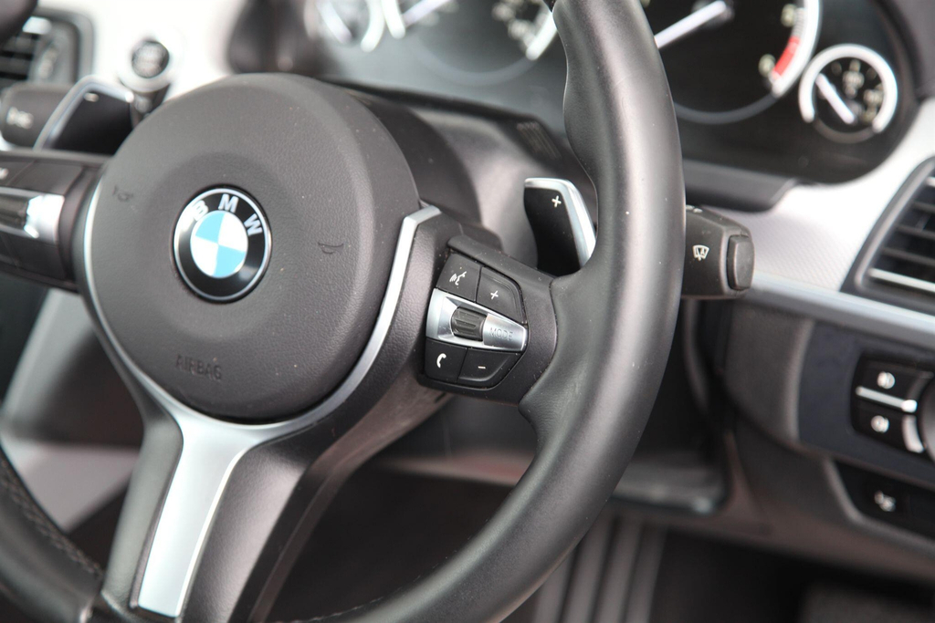 BMW 6 Series Coupe Black #24