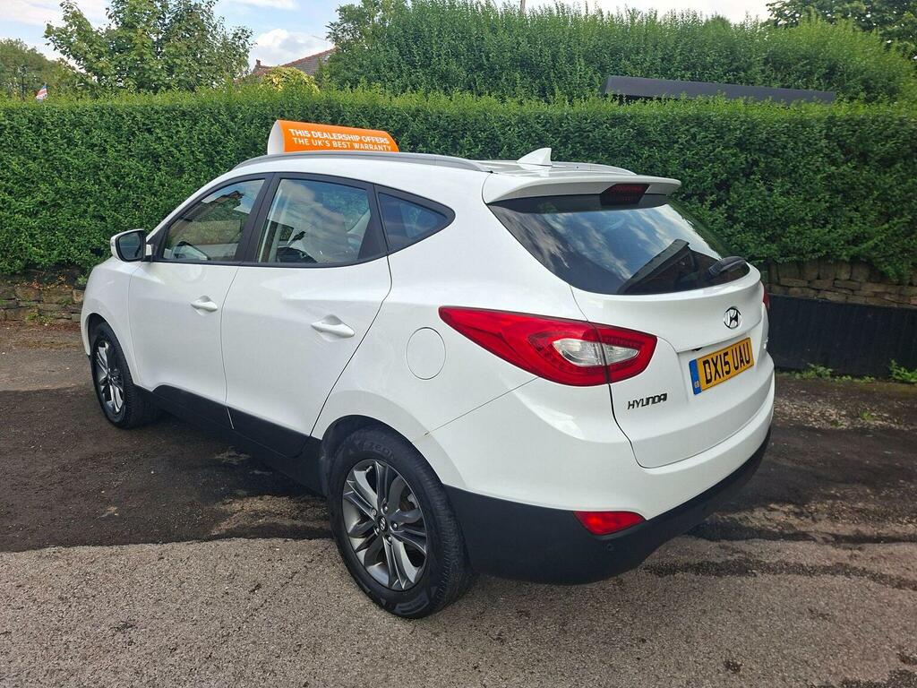 Hyundai Ix35 Suv 1.7 Crdi Se Euro 5 Ss Nav 201515 White #4