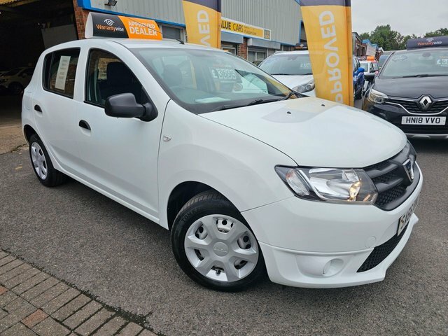 Dacia Sandero 2016 1.2 Ambiance Hatchback Euro White