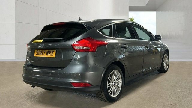 Ford Focus 2017 1.5 Tdci Zetec Edition Hatchback M SG67WRZ Grey #4