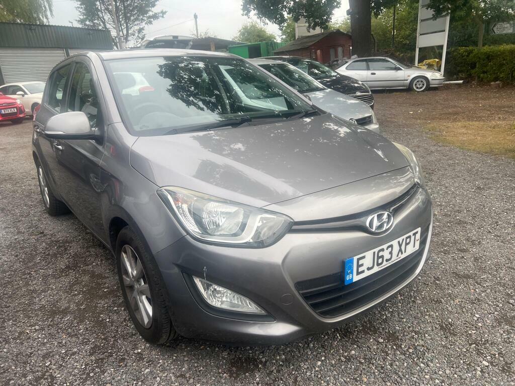 Hyundai I20 1.2 Active Euro 5 Grey