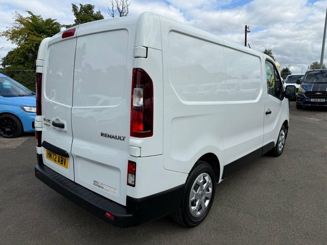 Renault Trafic Dci Blue Sl28 Business HN72ABV White #2