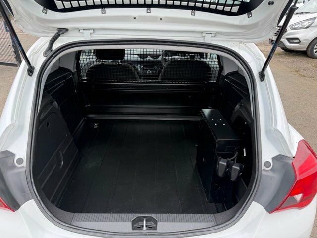 Vauxhall Corsa Cdti Ecoflex Car Derived White #4