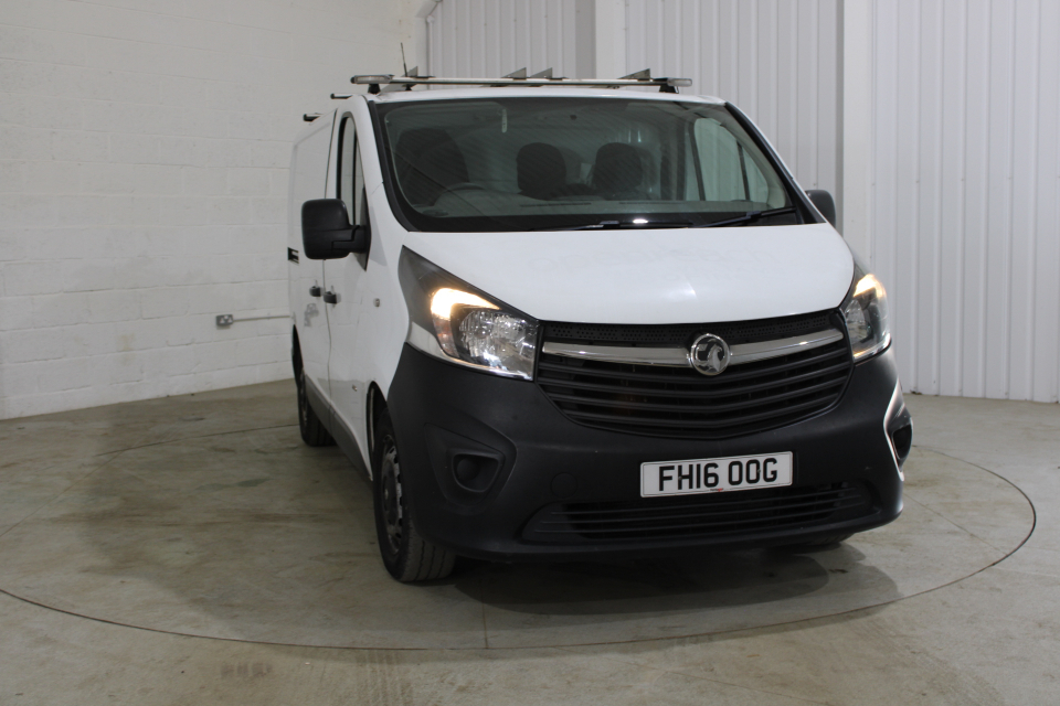 Vauxhall Vivaro Panel Van White #2