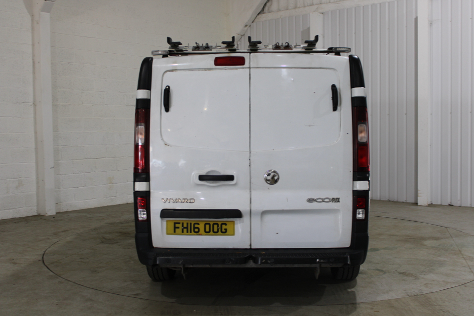 Vauxhall Vivaro Panel Van White #7