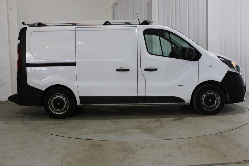 Vauxhall Vivaro Panel Van White #5