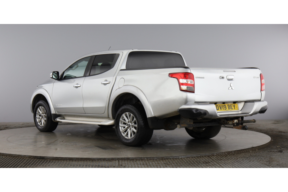 Mitsubishi L200 L200 Warrior Di-d DV19BEY #2