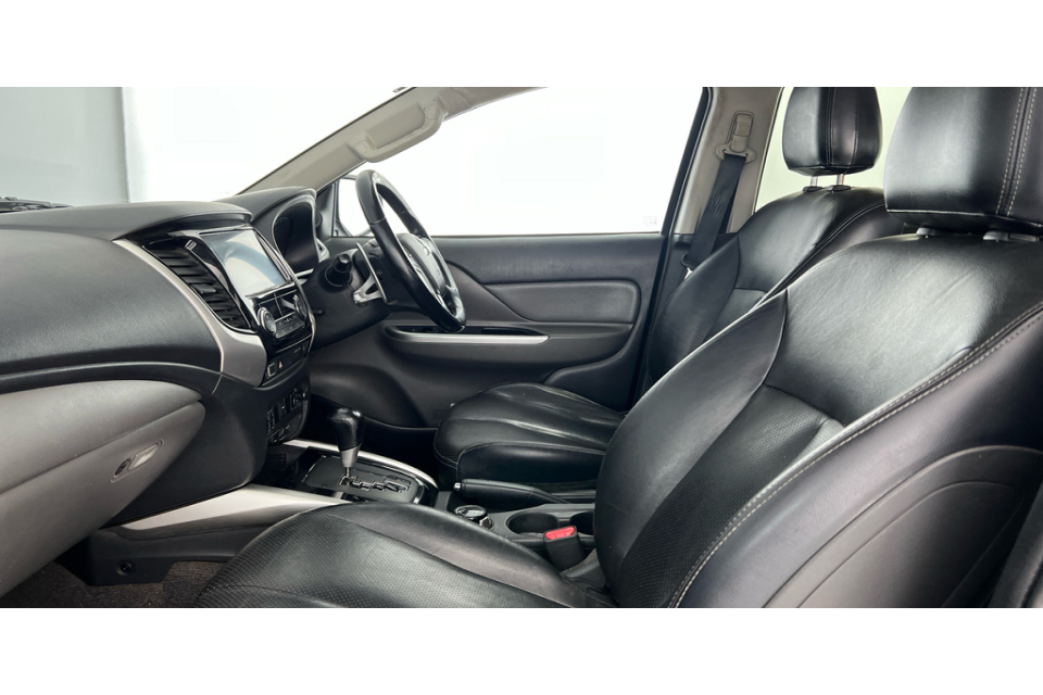 Mitsubishi L200 L200 Warrior Di-d DV19BEY #6