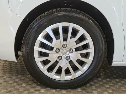 Vauxhall Vivaro 1.5 Turbo D DP23LZT #4