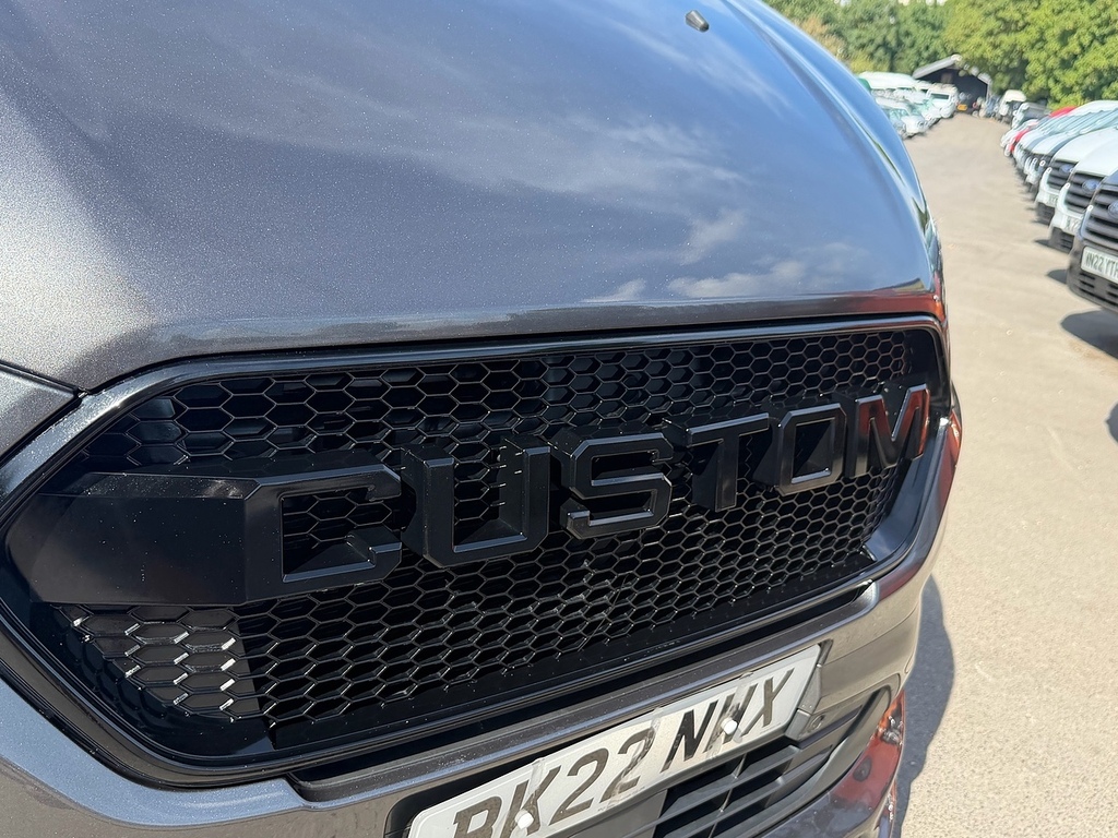 Ford Transit Custom 2.0 280 Ecoblue Limited Panel Van BK22NWX #3