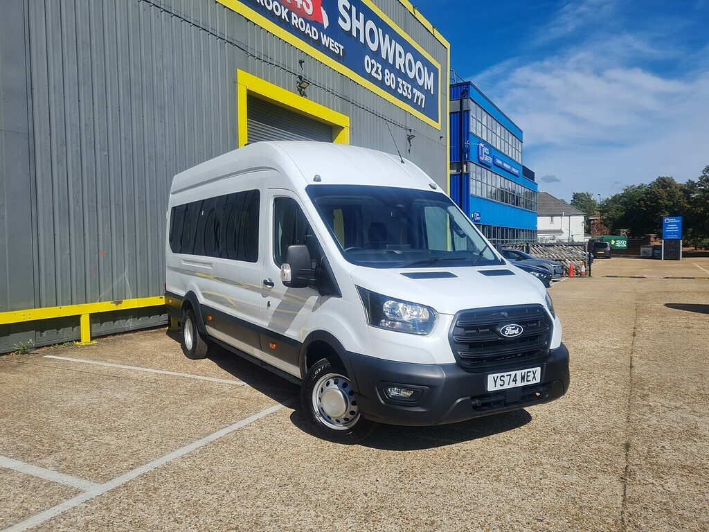 Ford Transit Custom 2.0 460 Ecoblue Leader Minibus Double Cab Dies YS74WEX White