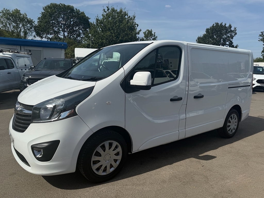Vauxhall Vivaro 1.6 Cdti 2700 Sportive Panel Van White #4