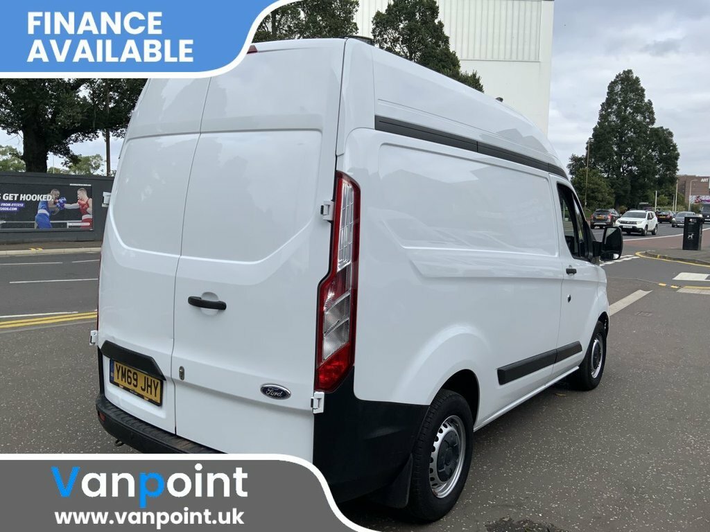 Ford Transit Custom 2L Leader YM69JHY White #4
