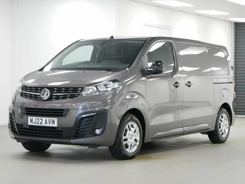 Vauxhall Vivaro 1.5L Turbo D 2700 Sportive Panel Van 6Dr Ma Grey