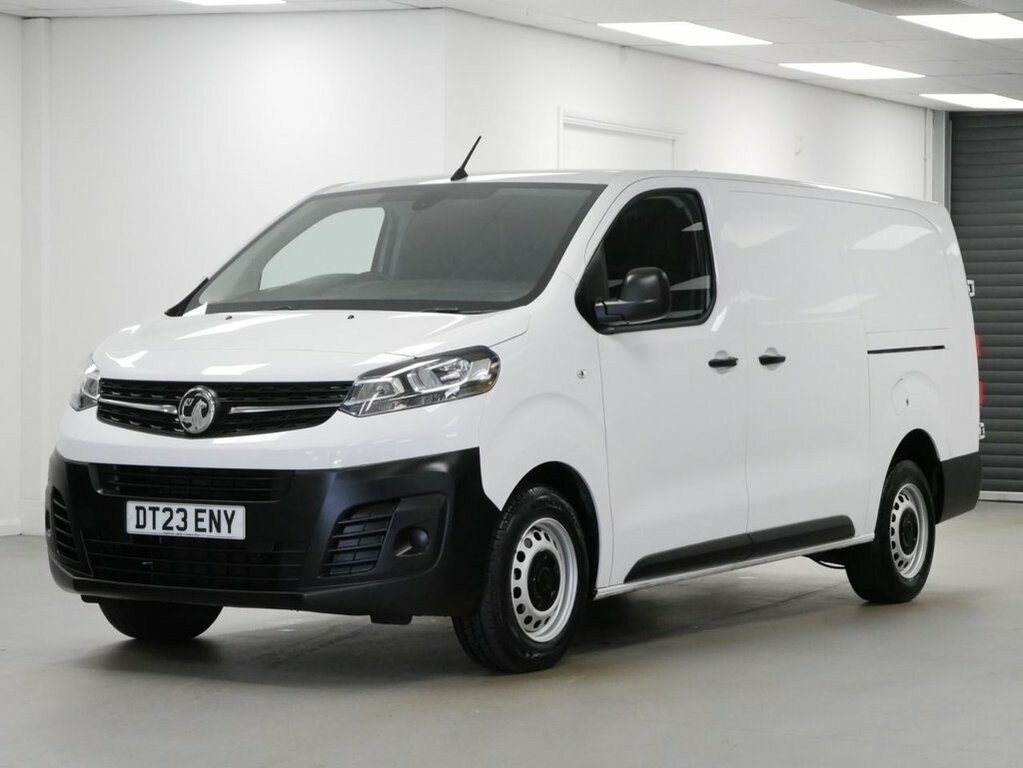 Vauxhall Vivaro 1.5L Turbo D 2900 Prime Panel Van 6Dr Manua White