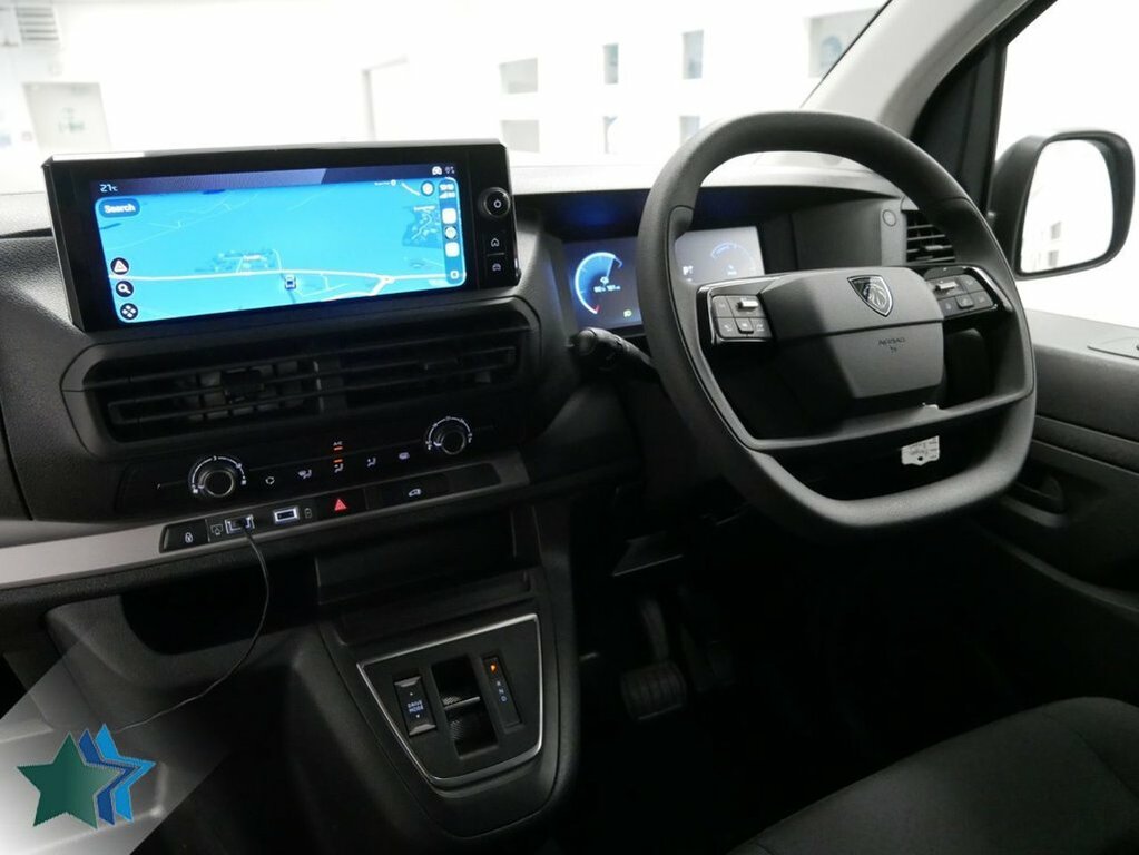 Peugeot E-Expert Mpv White #2