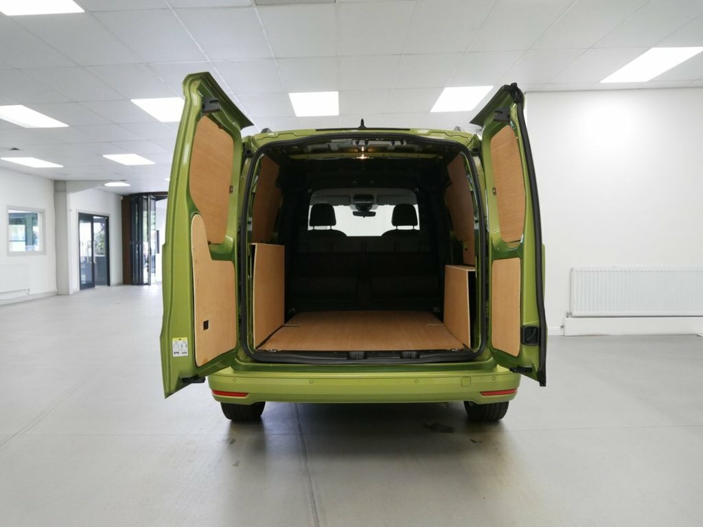 Volkswagen Caddy Maxi 2L Null Black #13