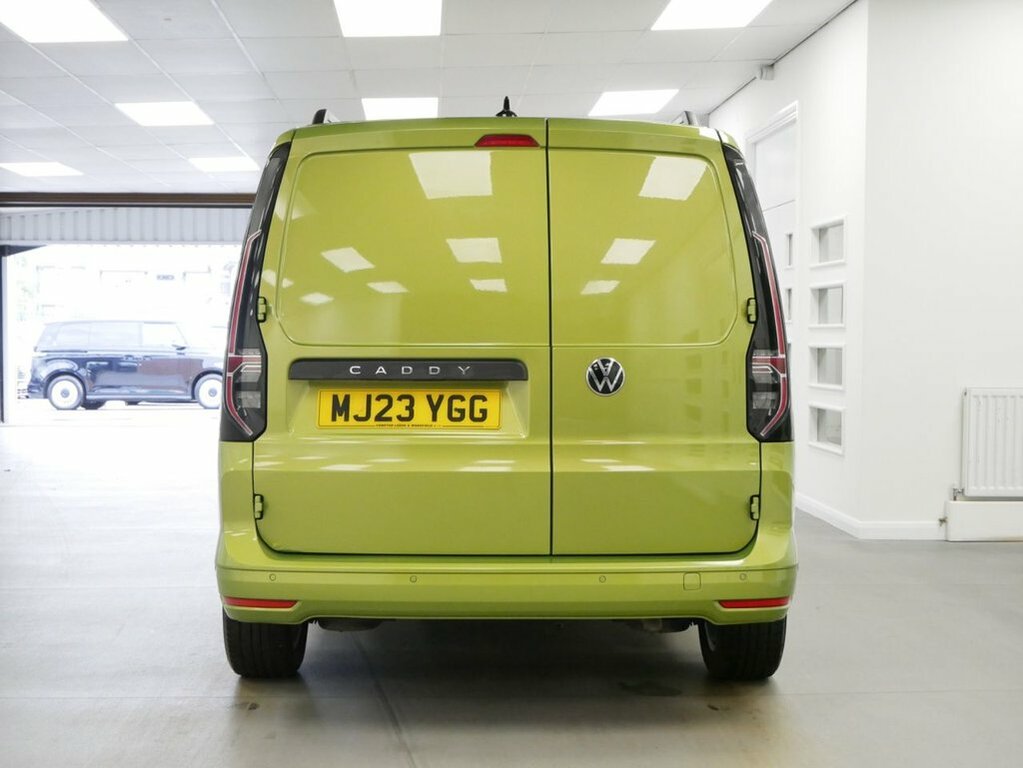 Volkswagen Caddy Maxi 2L Null Black #11