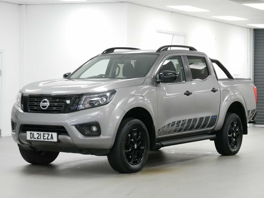 Nissan Navara 2.3L Dci N-guard Pickup Double Cab Grey