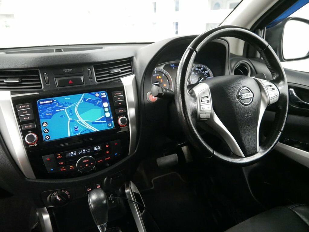 Nissan Navara 2.3L Dci N-guard Pickup Double Cab CA21EGE Grey #3
