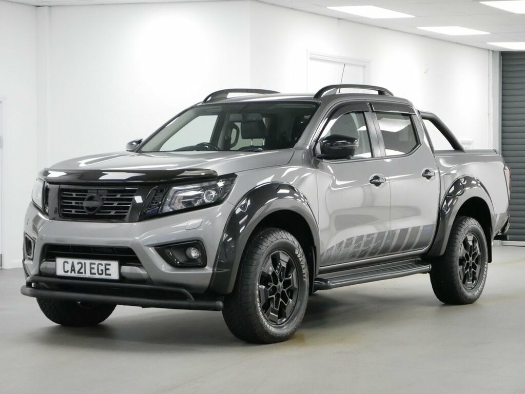 Nissan Navara 2.3L Dci N-guard Pickup Double Cab Grey