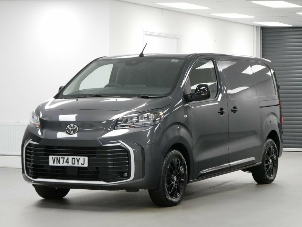 Toyota PROACE 2L 2.0D Sport Medium Panel Van 6Dr Mwb Grey