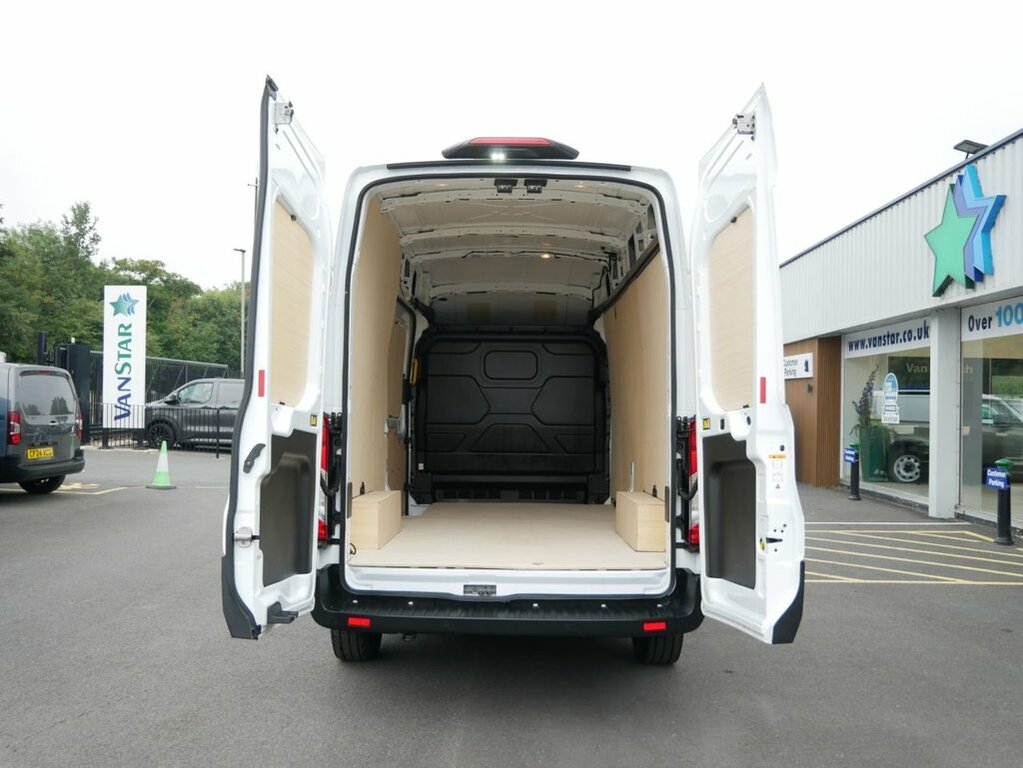 Ford Transit Custom 2L 2.0 350 Ecoblue Trend Panel Van Manu WR25MHO White #3
