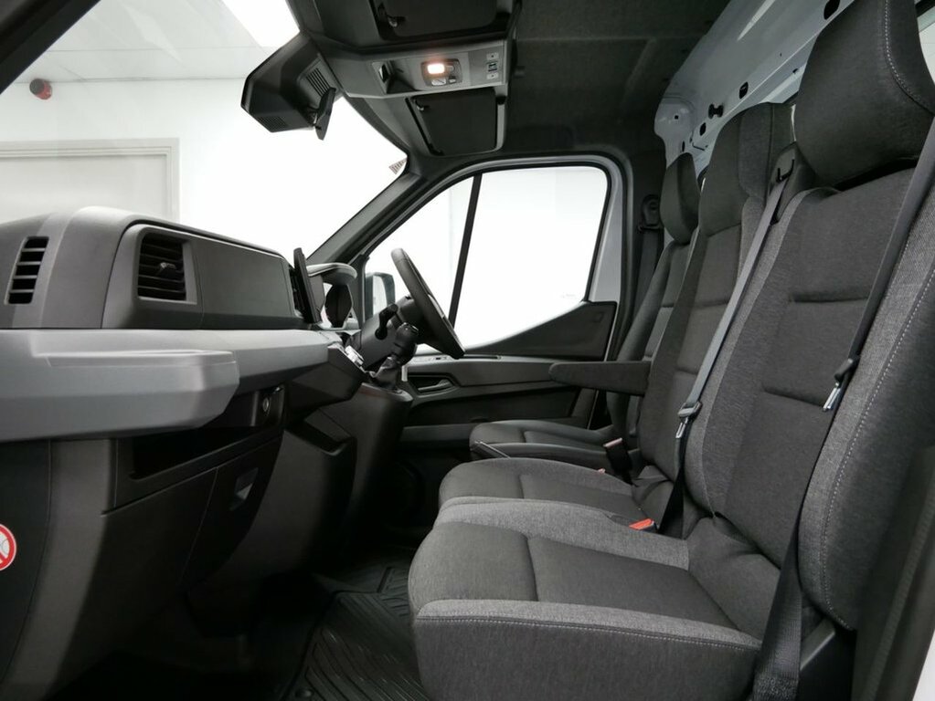 Renault Master Mpv Grey #19