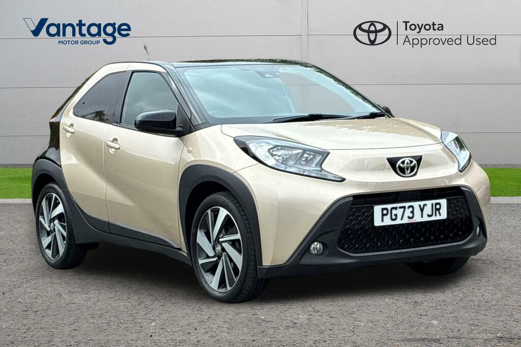Toyota Aygo X 1.0 Vvt-i Edge Hatchback Euro 6 Beige