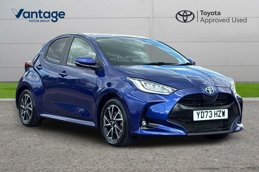 Toyota Yaris 1.5 Vvt-h Design E-cvt Euro 6 Ss Blue