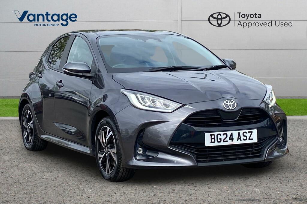 Toyota Yaris 1.5 Vvt-h Design E-cvt Euro 6 Ss Grey